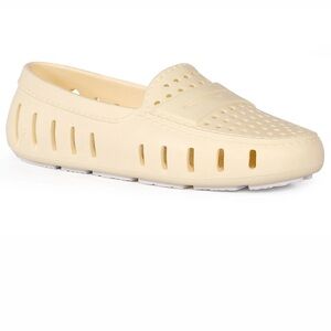 Elegant Cream Moccasins for Women
